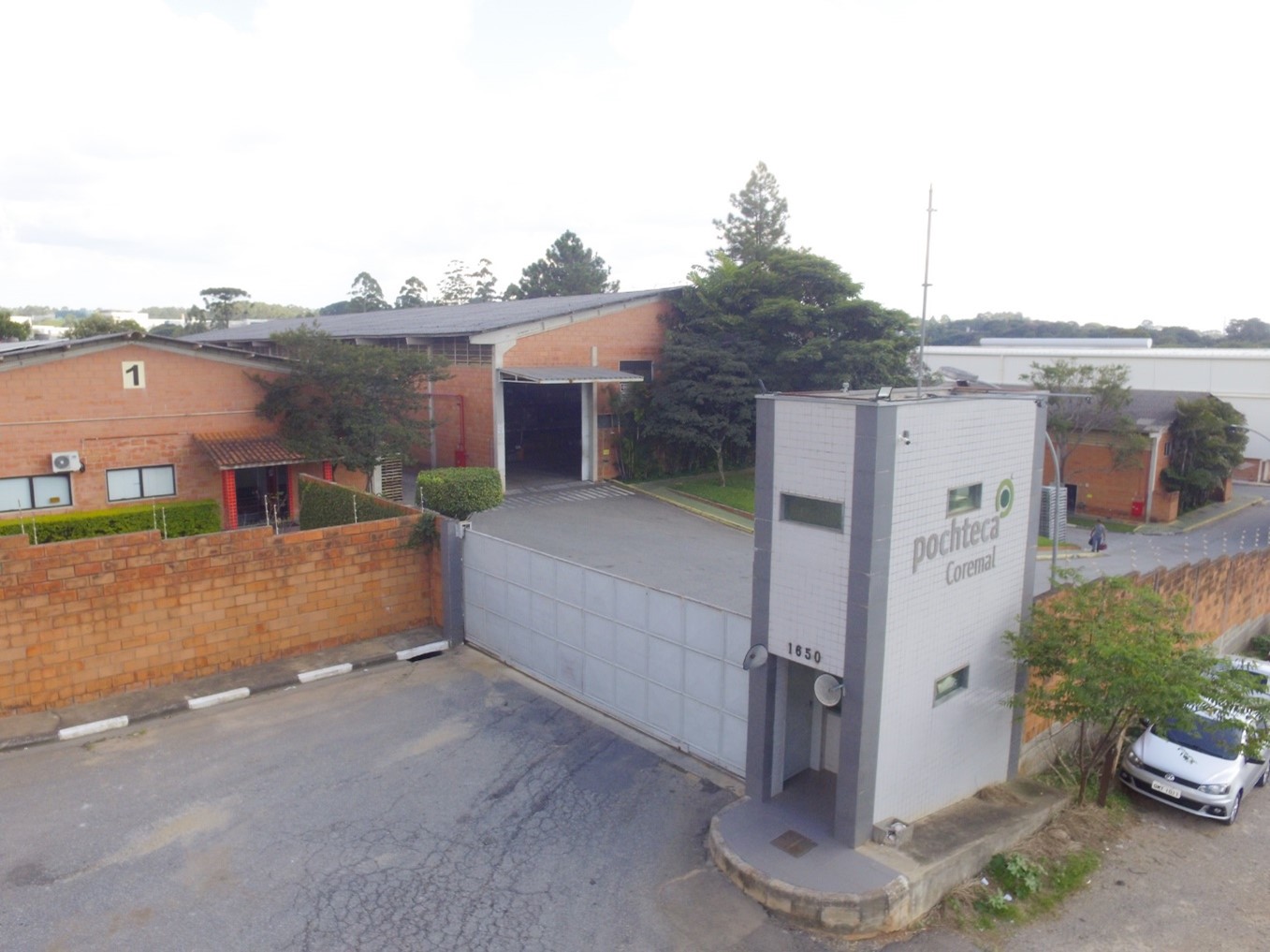 Distribuição de matérias-primas para indústrias em Cotia com eficiência e segurança