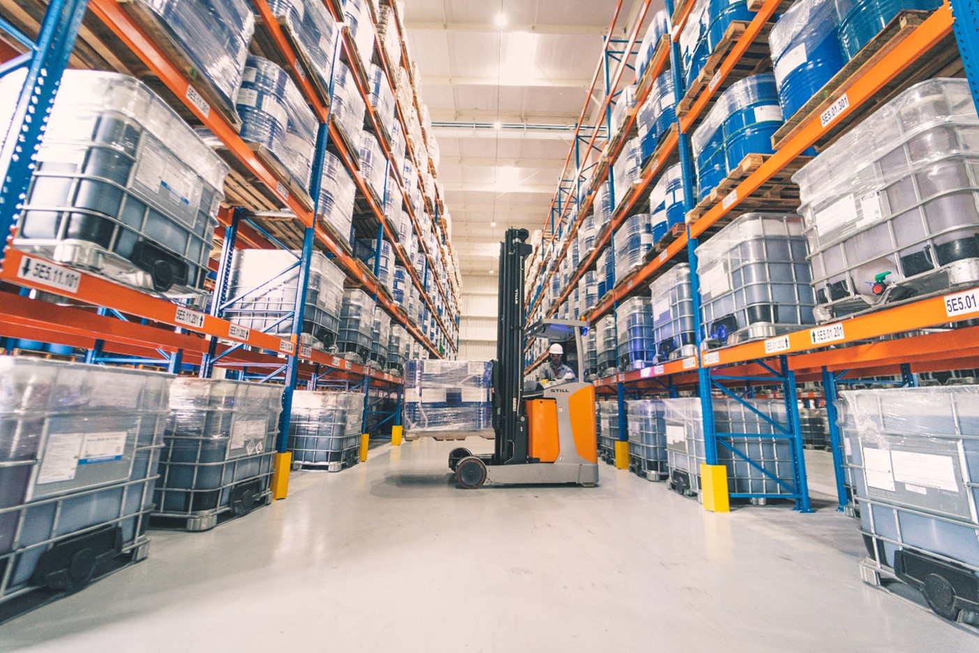 Armazenamento seguro de produtos químicos em Cotia